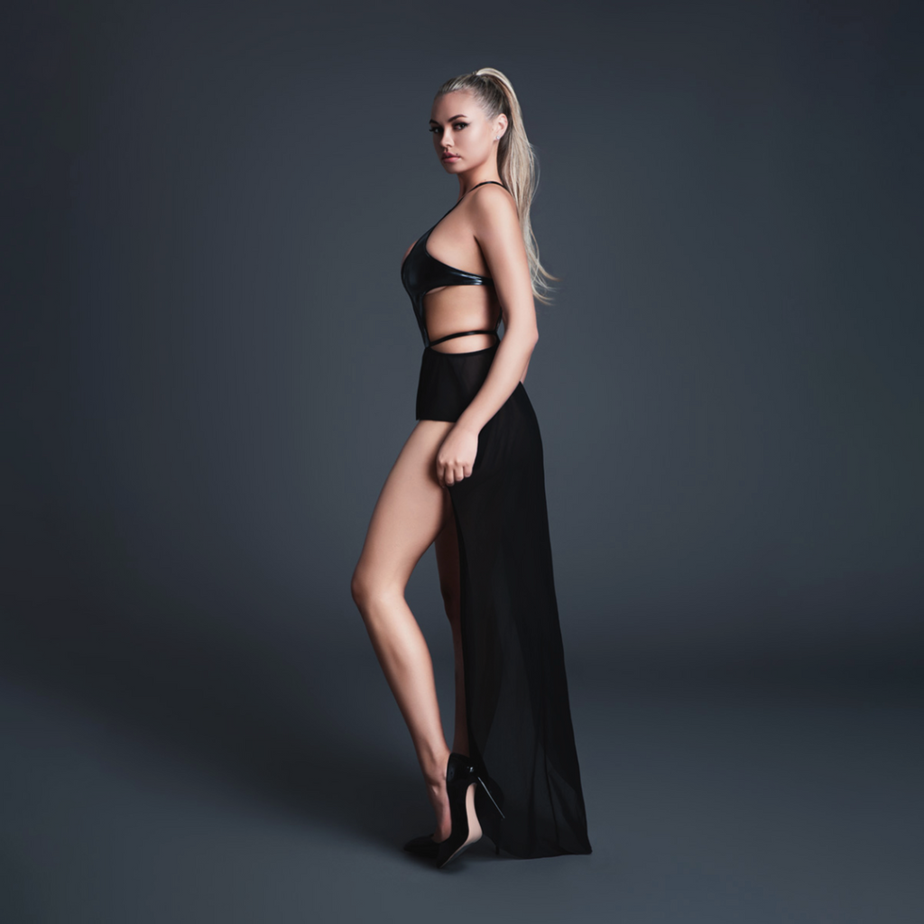 Take Me - Latex-look Vinyl en Mesh Bodysuit met Flirty Rok - L - Zwart