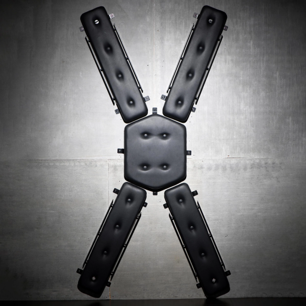 Masters St. Andrew's Cross - Zwart