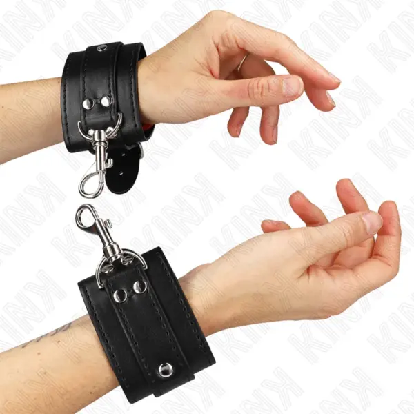 KINK - DUNGEON STYLE AFSLUITBARE POLSBANDJES ZWART VERSTELBAAR 21-28 CM X 5,5 CM