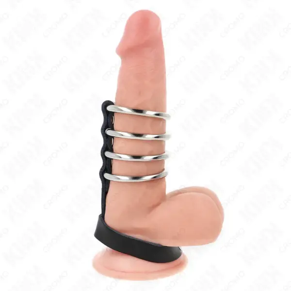 KINK - 4 METALEN PENIS RINGEN 3,8 CM VERBONDEN MET LEDEREN BAND 22 X 1,5 CM EN KLIKSLUITING