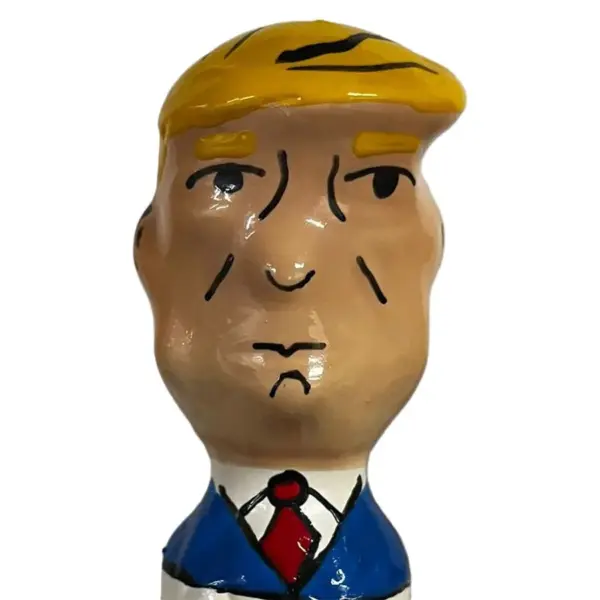 CONDOMERIE - HANDBESCHILDERDE NIEUWIGHEID CONDOOMS GRUMPY TRUMP XL